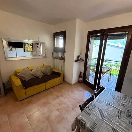 La Terrazza Dei Carpini شقة