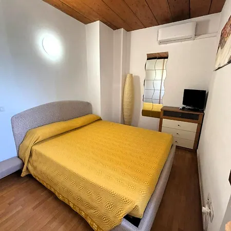 La Terrazza Dei Carpini شقة كوسترمانو